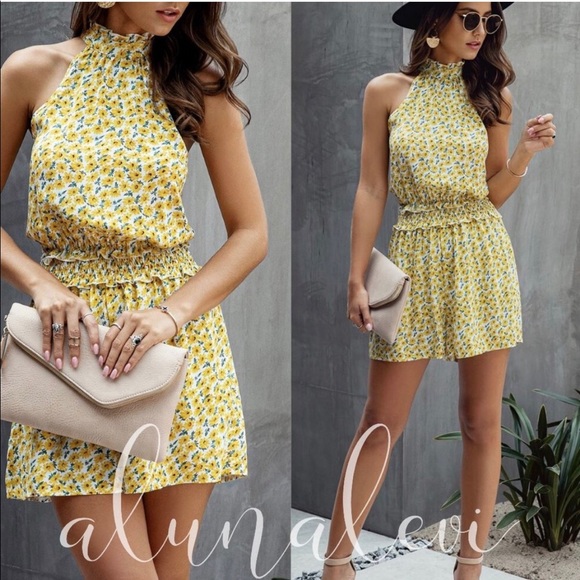 SUMMER SLEEVELESS ROMPER PRETTY YELLOW FLORAL - Picture 3 of 7